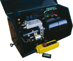 Onderschuif laadklep hydraulische pompunit